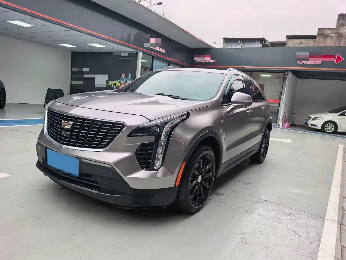 2020 Cadillac XT4 2.0T 241HP L4 9AT