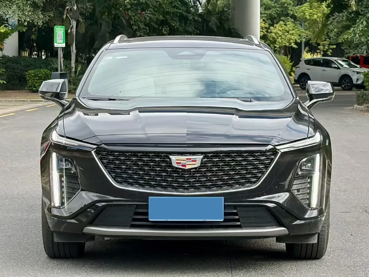 2023 Cadillac GT4 1.5T 211HP L4 9AT,autocango,china used car exporter,china ev exporter,chinese used car exporter,chinese used ev exporter