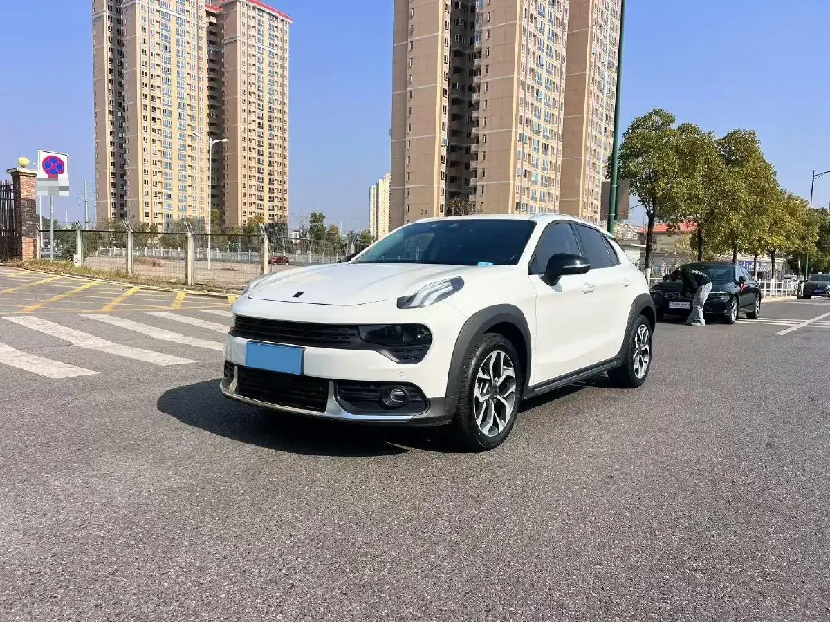 2019 LYNK&CO 02 2.0T 190HP L4 6AT