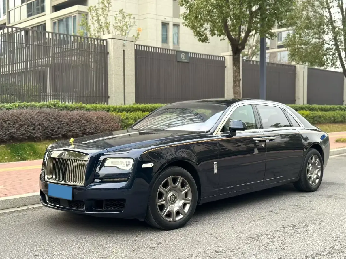 2015 Rolls-Royce Ghost 6.6T 571HP V12 8AT