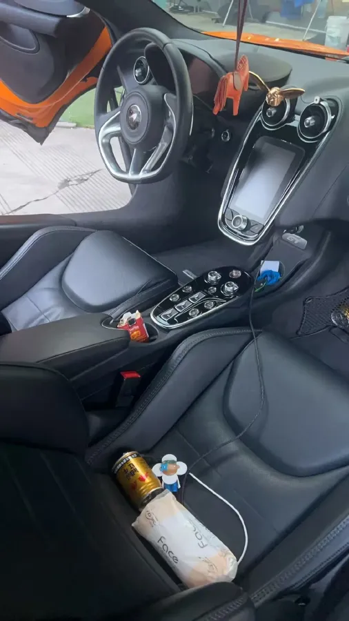 2023 McLaren GT 4.0T 620HP V8 7DCT,autocango,china used car exporter,china ev exporter,chinese used car exporter,chinese used ev exporter