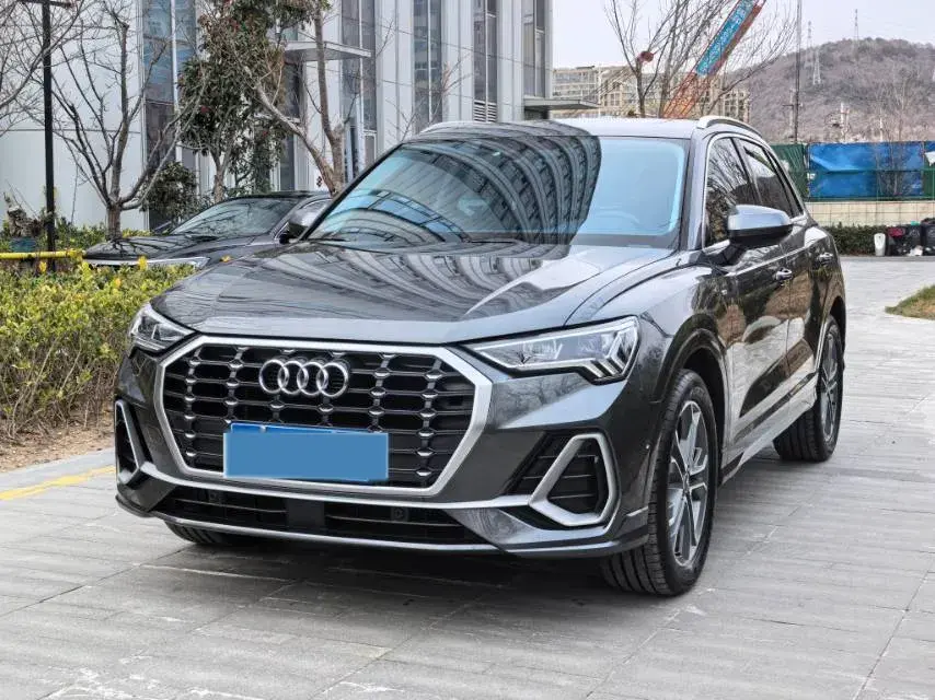 2023 Audi Q3 2.0T 186HP L4 7DCT