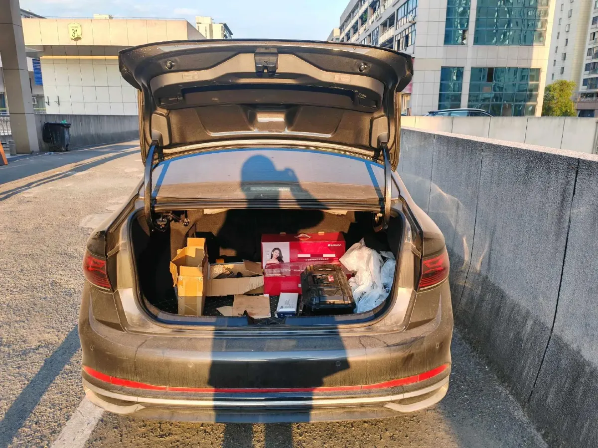 2023 Volkswagen Sagitar 1.5T 160HP L4 7DCT,autocango,china used car exporter,china ev exporter,chinese used car exporter,chinese used ev exporter