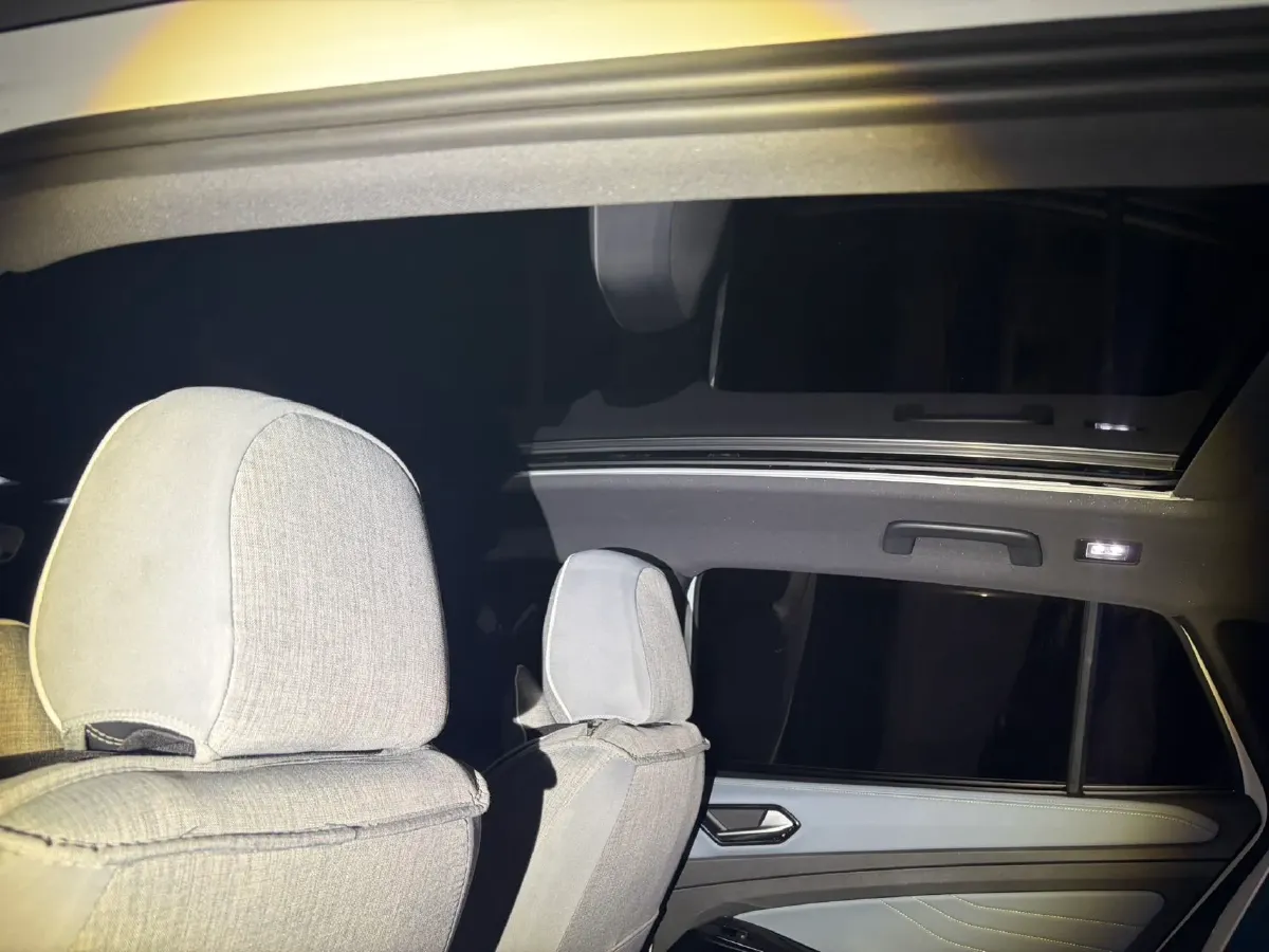 2024 Exceed LXC-DM 1.5T 156HP L4 3DHT PHEV 19.27KWH,autocango,china used car exporter,china ev exporter,chinese used car exporter,chinese used ev exporter