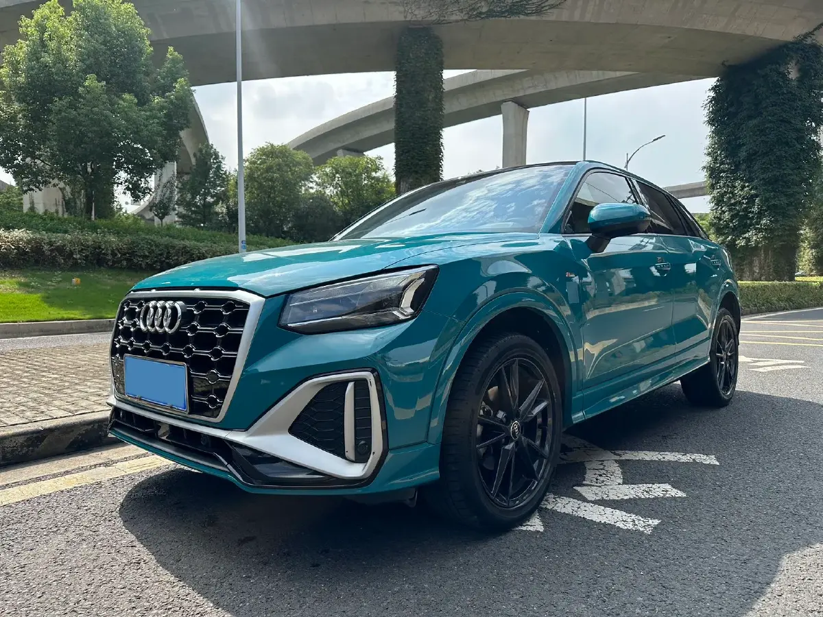2022 Audi Q2L 1.4T 150HP L4 7DCT