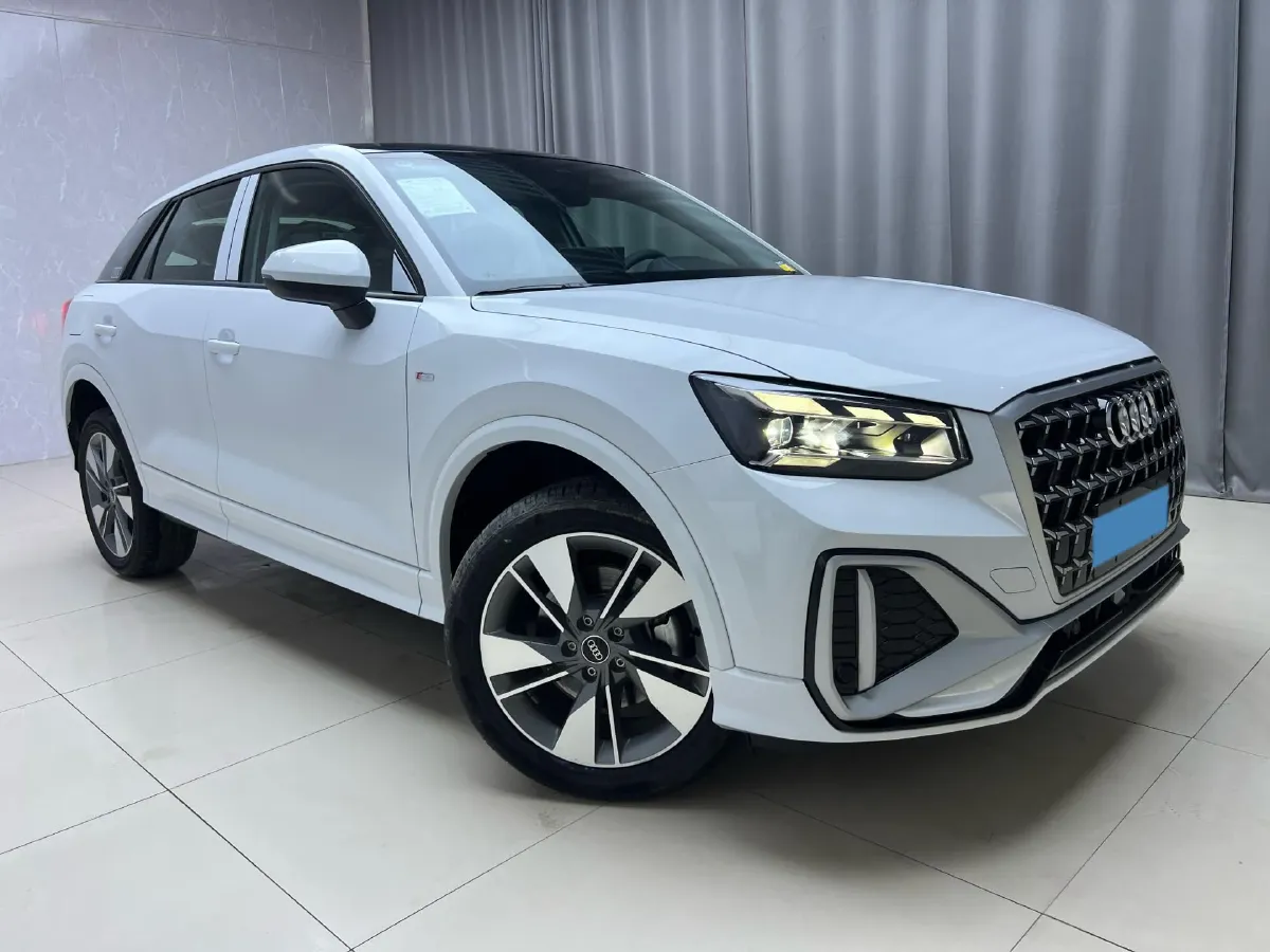 2025 Audi Q2L 1.5T 160HP L4 7DCT,autocango,china used car exporter,china ev exporter,chinese used car exporter,chinese used ev exporter