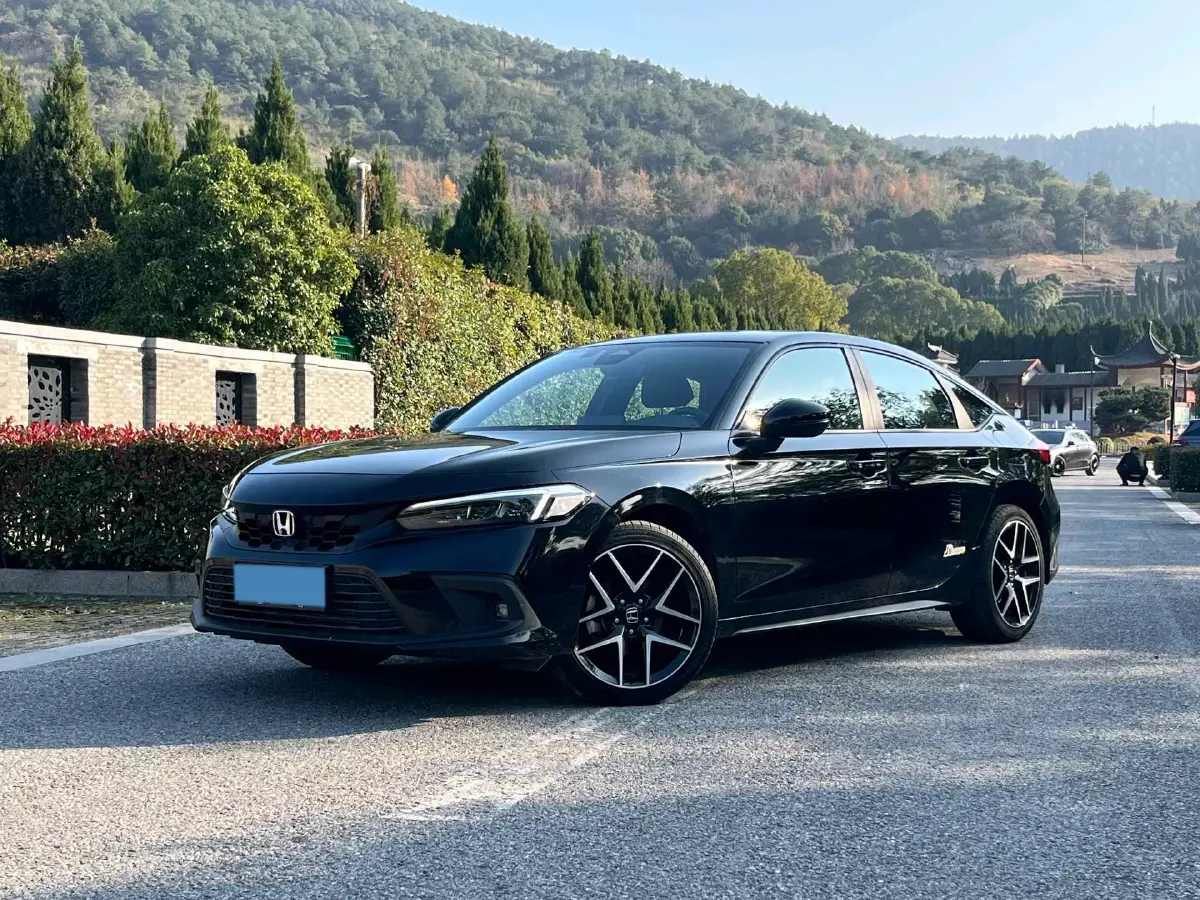 2023 Honda Civic 1.5T 182HP L4 6MT