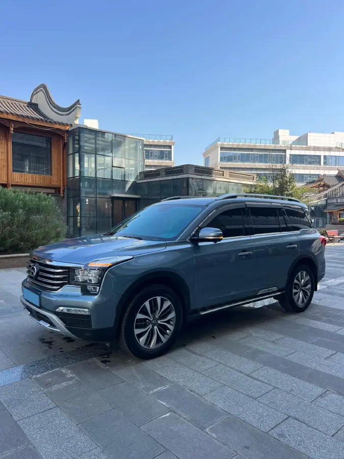 2017 GAC Trumpchi GS8 2.0T 201HP L4 6AT