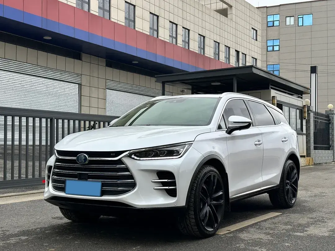 2018 BYD Tang 2.0T 205HP L4 6DCT PHEV 23.97KWH