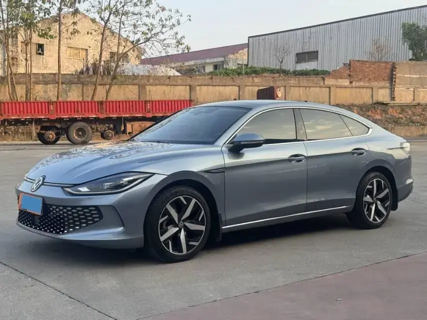 2023 Volkswagen Lamando 1.4T 150HP L4 7DCT