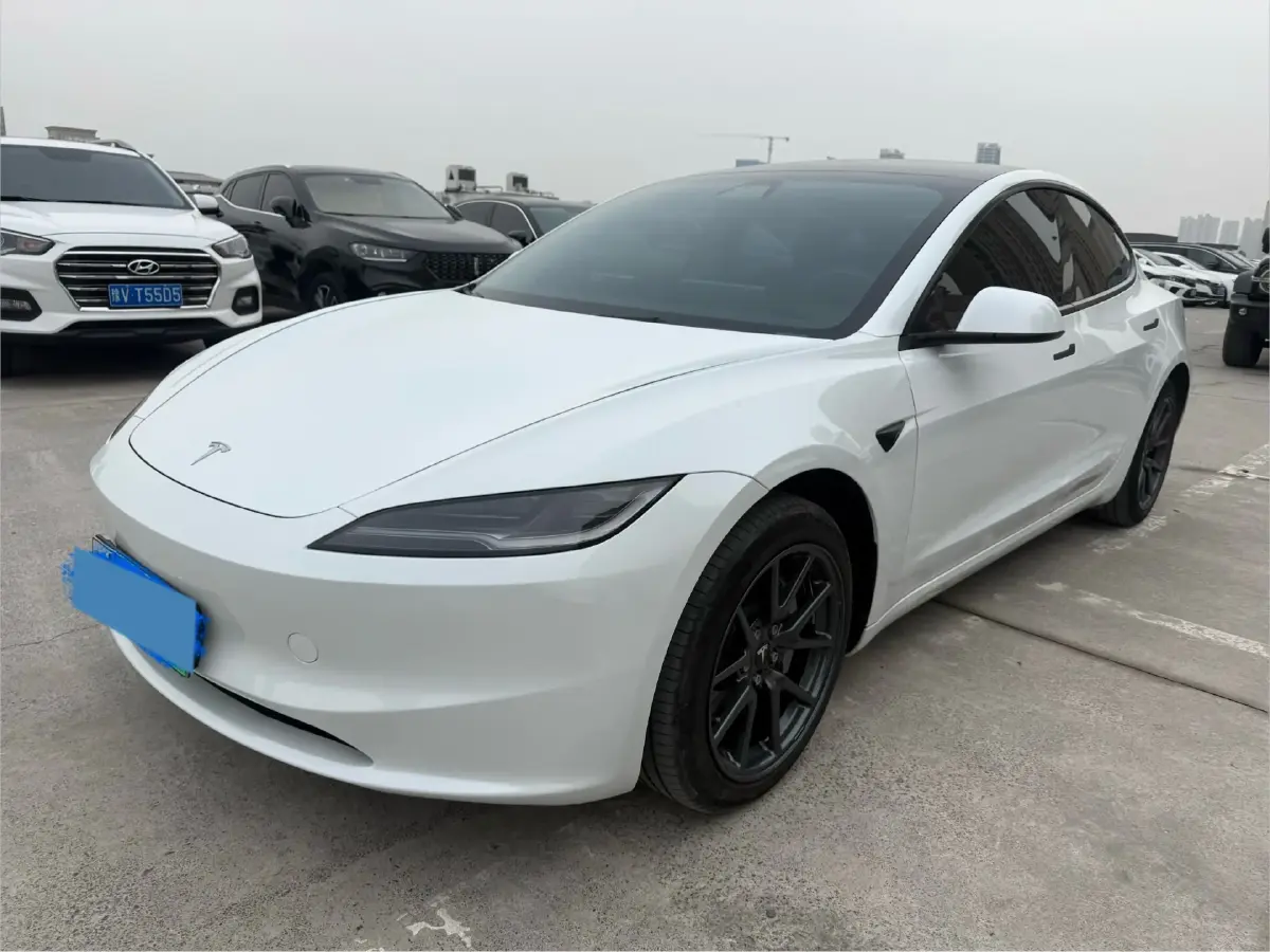 2023 HYPTEC GT BEV 80KWH