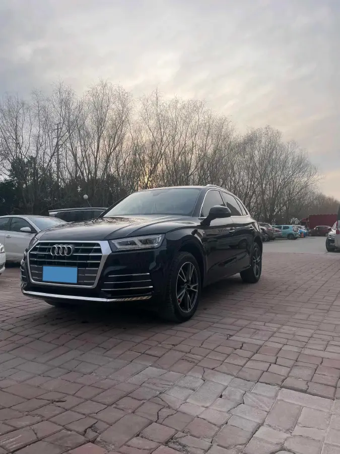 2020 Audi Q5L 2.0T 190HP L4 7DCT