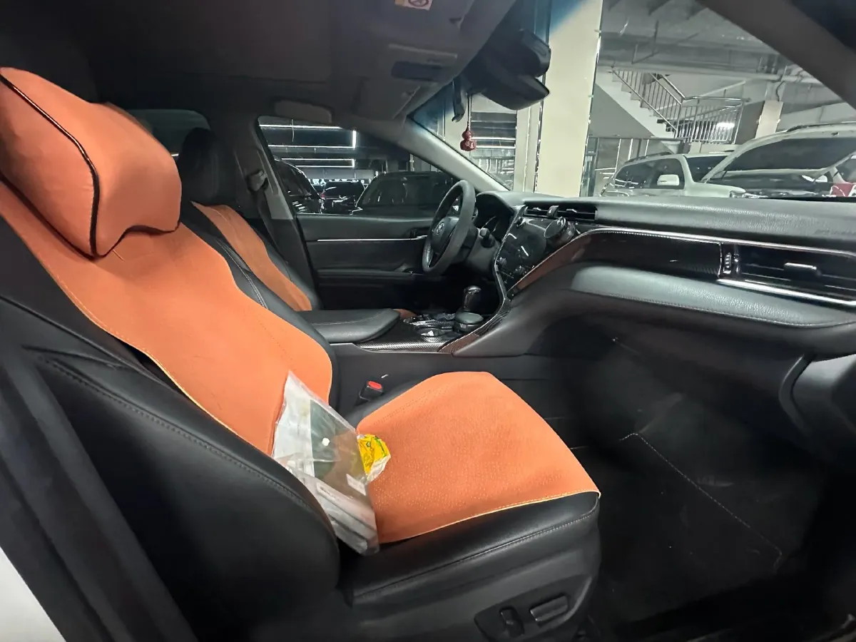 2019 Toyota Camry 2.5L 209HP L4 8AT,autocango,china used car exporter,china ev exporter,chinese used car exporter,chinese used ev exporter