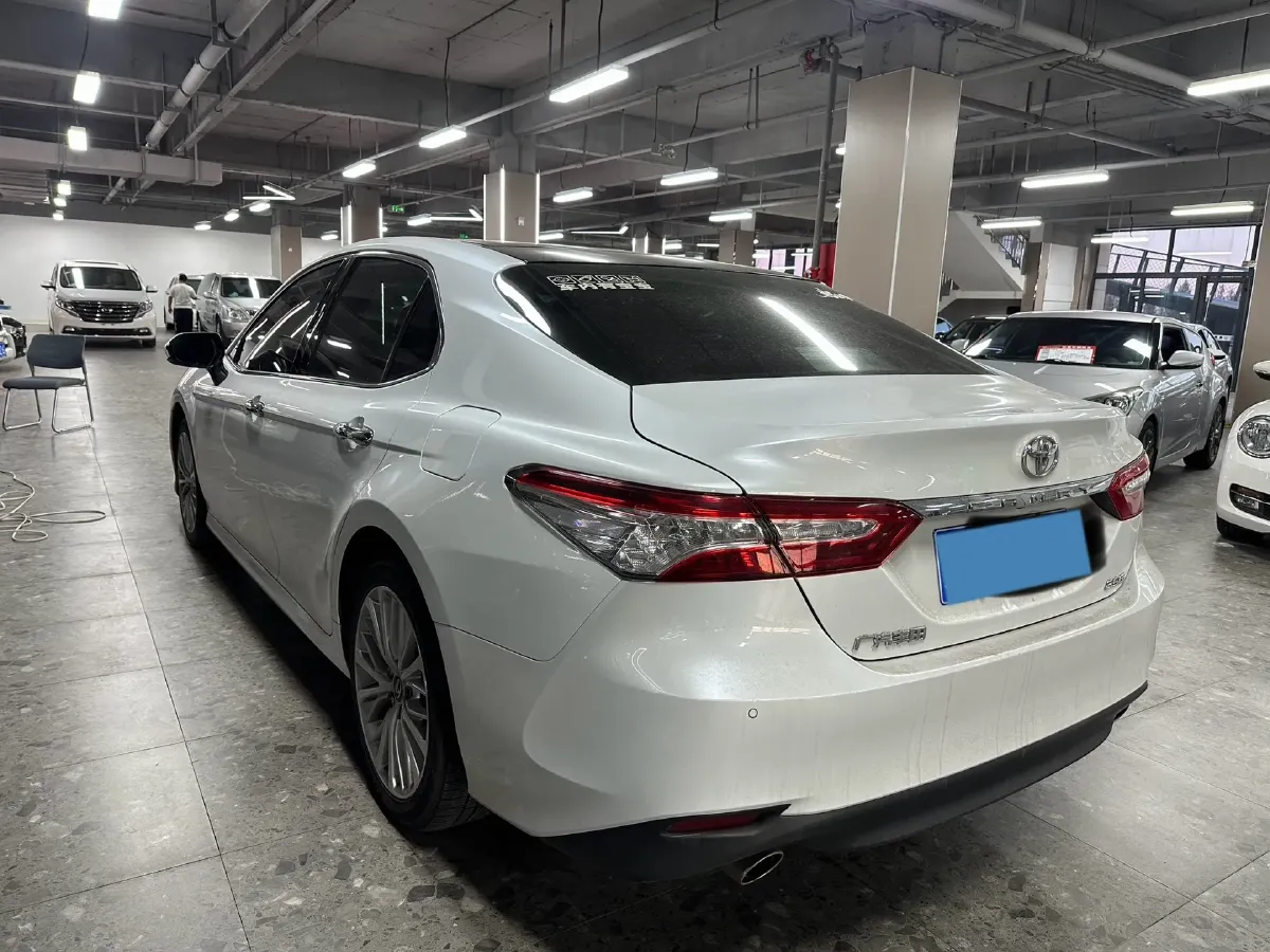 2019 Toyota Camry 2.5L 209HP L4 8AT,autocango,china used car exporter,china ev exporter,chinese used car exporter,chinese used ev exporter