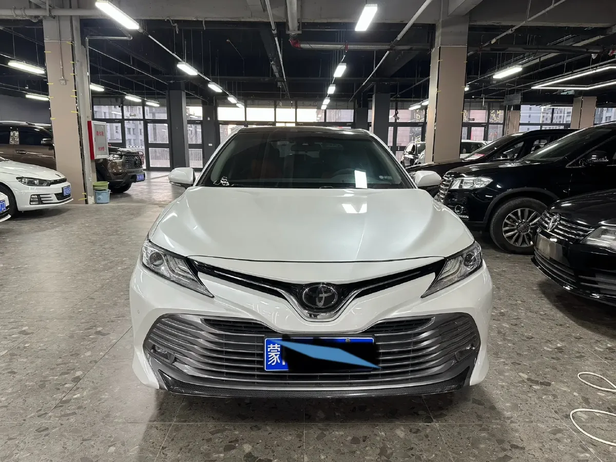 2019 Toyota Camry 2.5L 209HP L4 8AT,autocango,china used car exporter,china ev exporter,chinese used car exporter,chinese used ev exporter