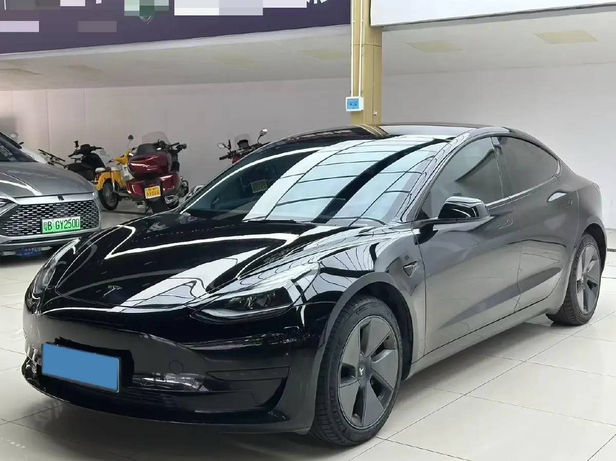 2022 Tesla Model 3 BEV 60KWH