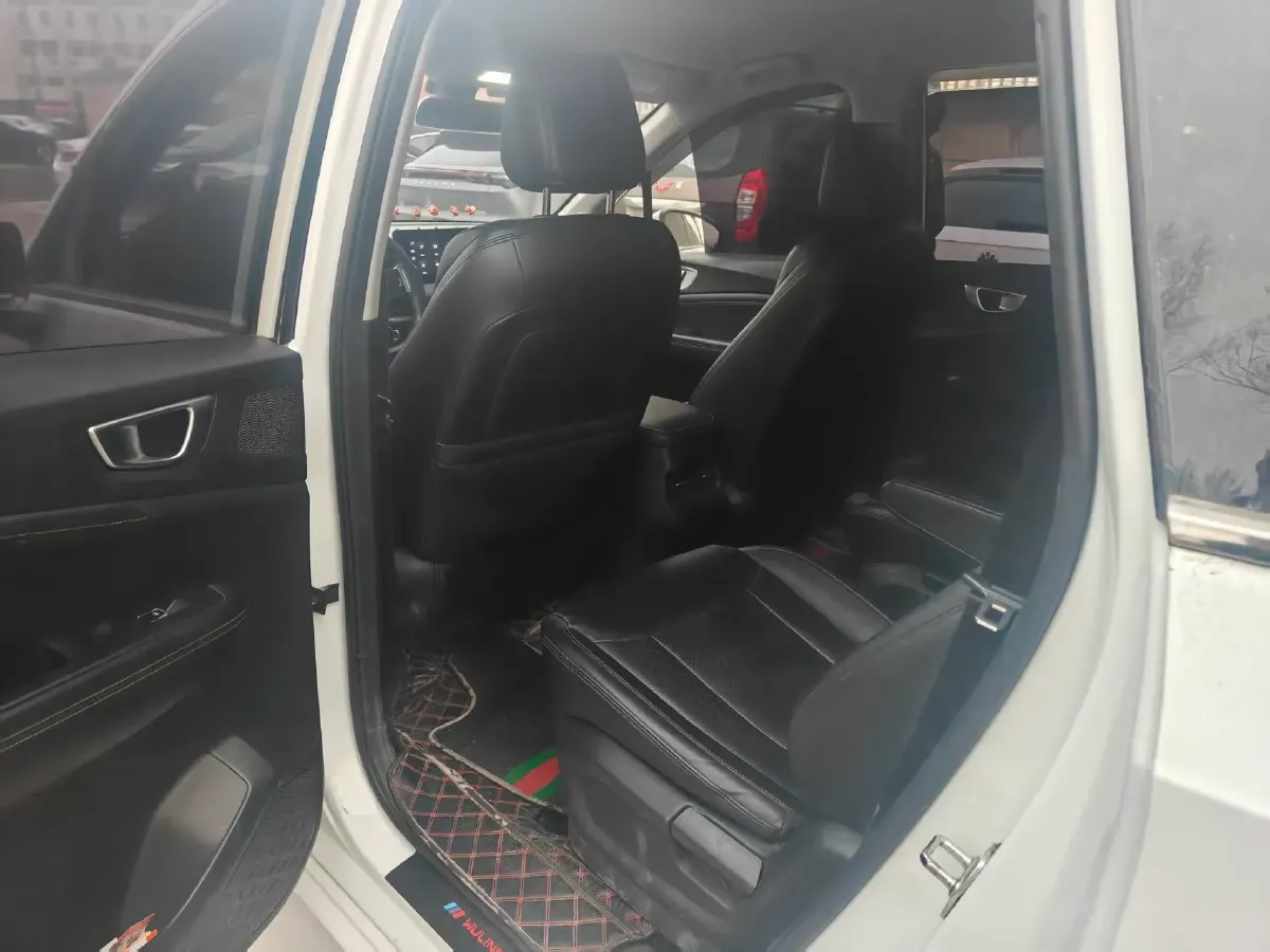 2022 VGV U70Pro 1.5T 156HP L4 6MT,autocango,china used car exporter,china ev exporter,chinese used car exporter,chinese used ev exporter