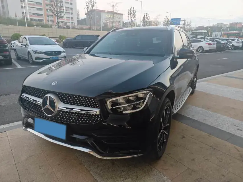 2022 Mercedes-Benz GLC Class 2.0T 258HP L4 9AT