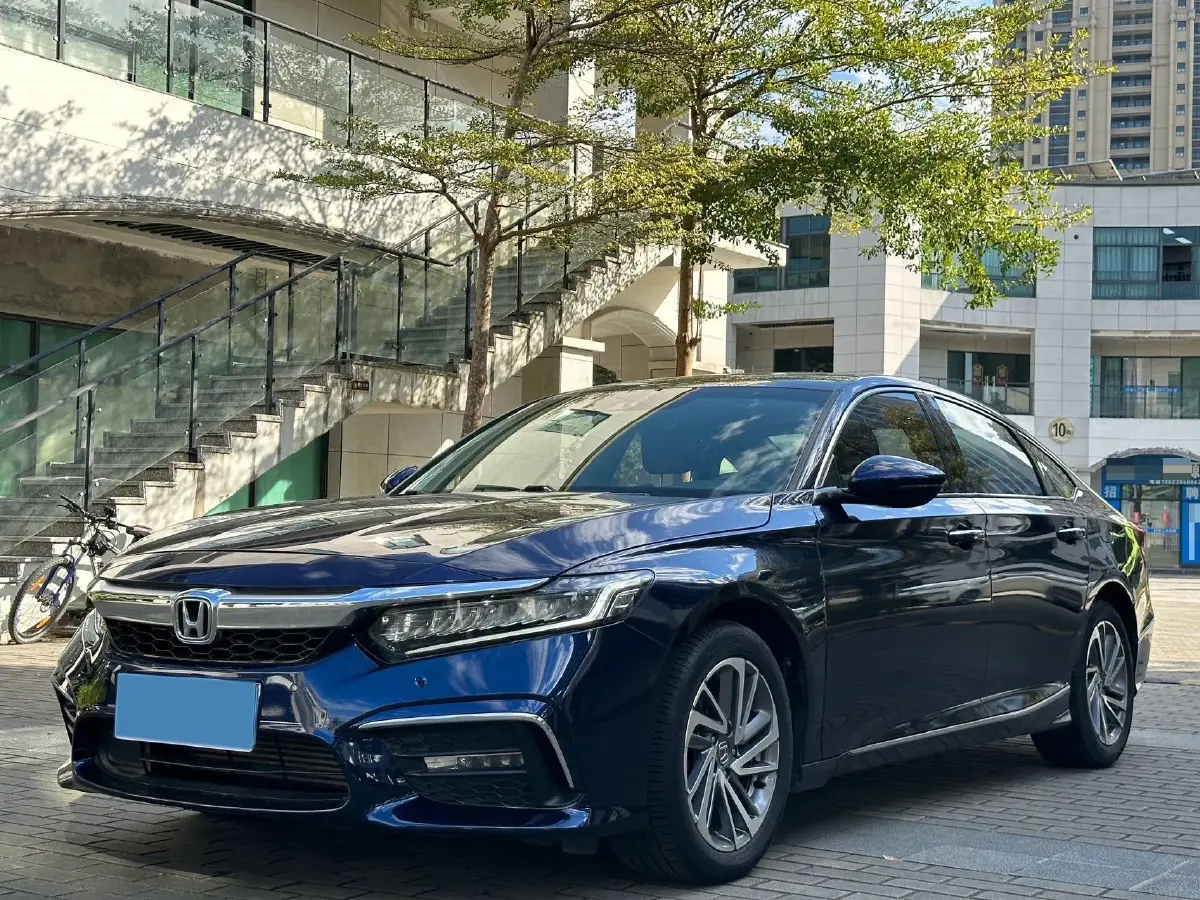 2019 Honda Inspire 1.5T 194HP L4 CVT