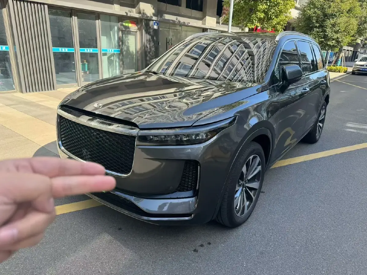 2020 Li ONE Range Extended 131HP REEV 40.5KWH