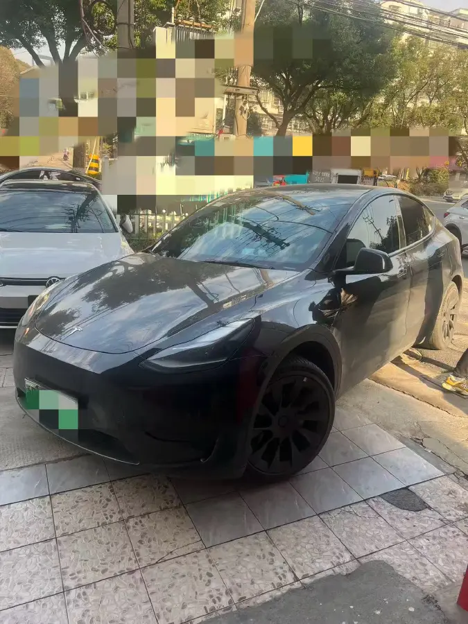 2022 Tesla Model Y BEV 60KWH