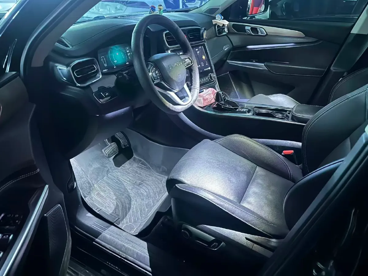 2019 Beijing BJ40 2.0T 218HP L4 6AT,autocango,china used car exporter,china ev exporter,chinese used car exporter,chinese used ev exporter