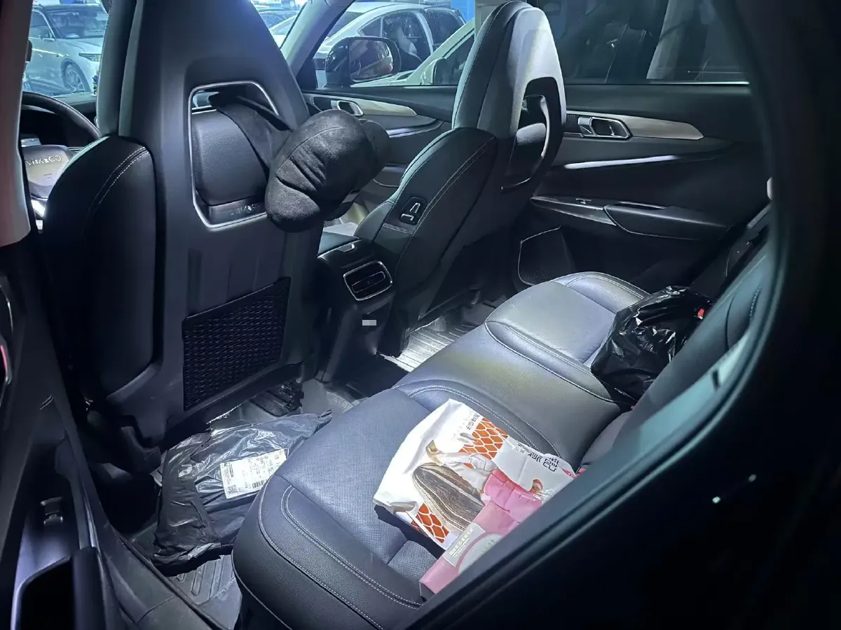 2019 Beijing BJ40 2.0T 218HP L4 6AT,autocango,china used car exporter,china ev exporter,chinese used car exporter,chinese used ev exporter