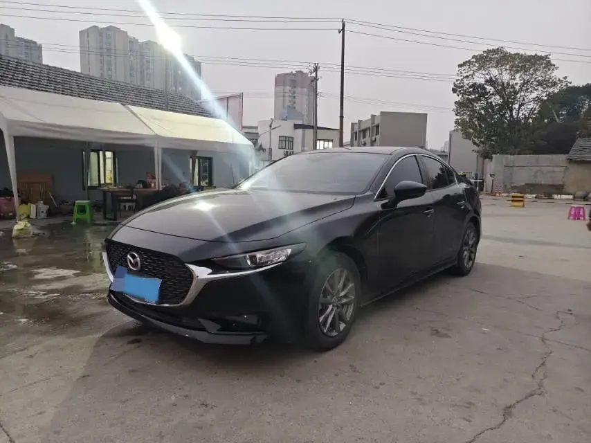 2020 Mazda 3 Axela 1.5L 117HP L4 6AT
