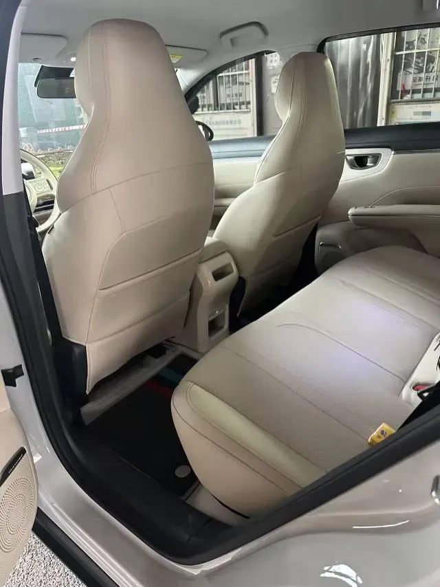 2025 WuLing HongGuang New Energy REEV 99HP REEV,autocango,china used car exporter,china ev exporter,chinese used car exporter,chinese used ev exporter
