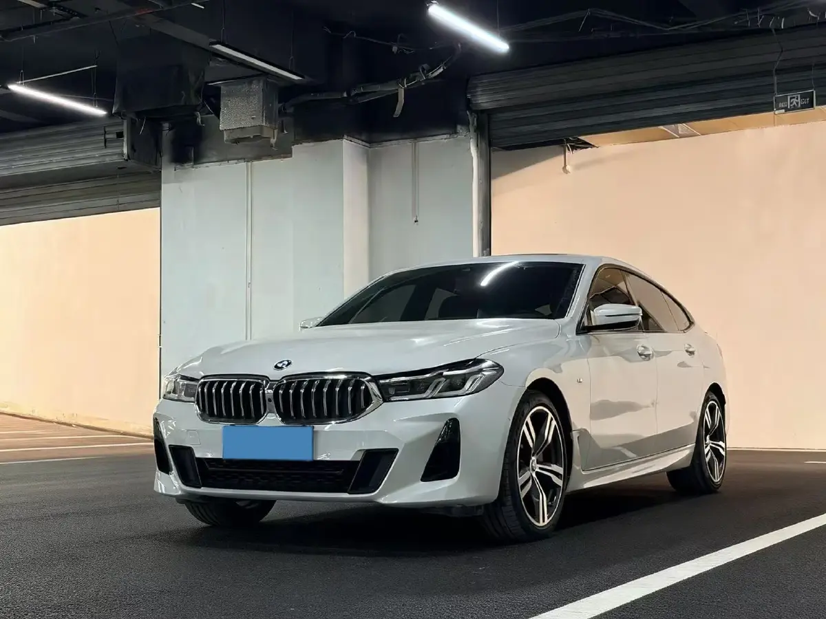 2021 BMW 6 Series GT 2.0T 258HP L4 8AT