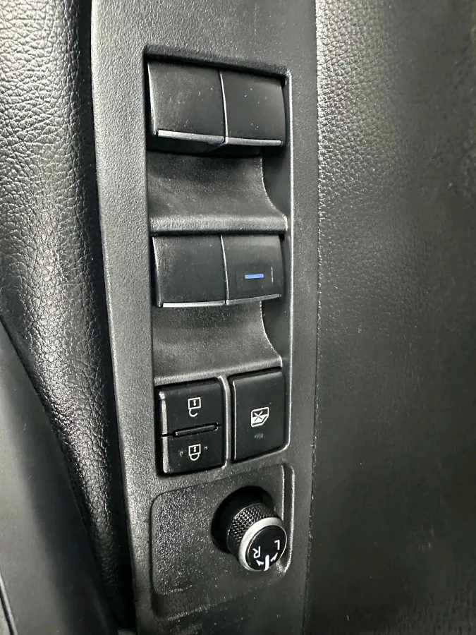 2021 Toyota Corolla 1.5L 121HP L3 CVT,autocango,china used car exporter,china ev exporter,chinese used car exporter,chinese used ev exporter