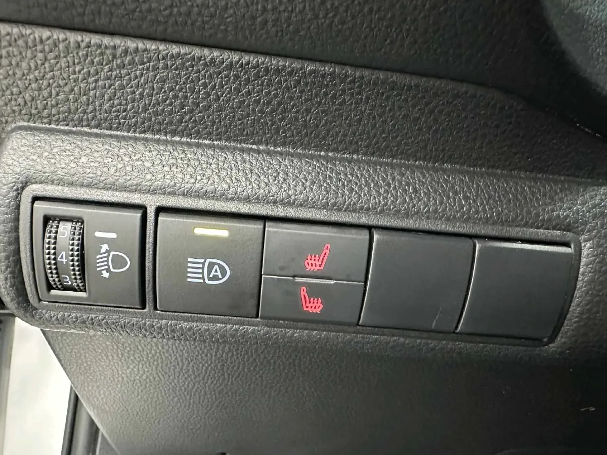 2021 Toyota Corolla 1.5L 121HP L3 CVT,autocango,china used car exporter,china ev exporter,chinese used car exporter,chinese used ev exporter