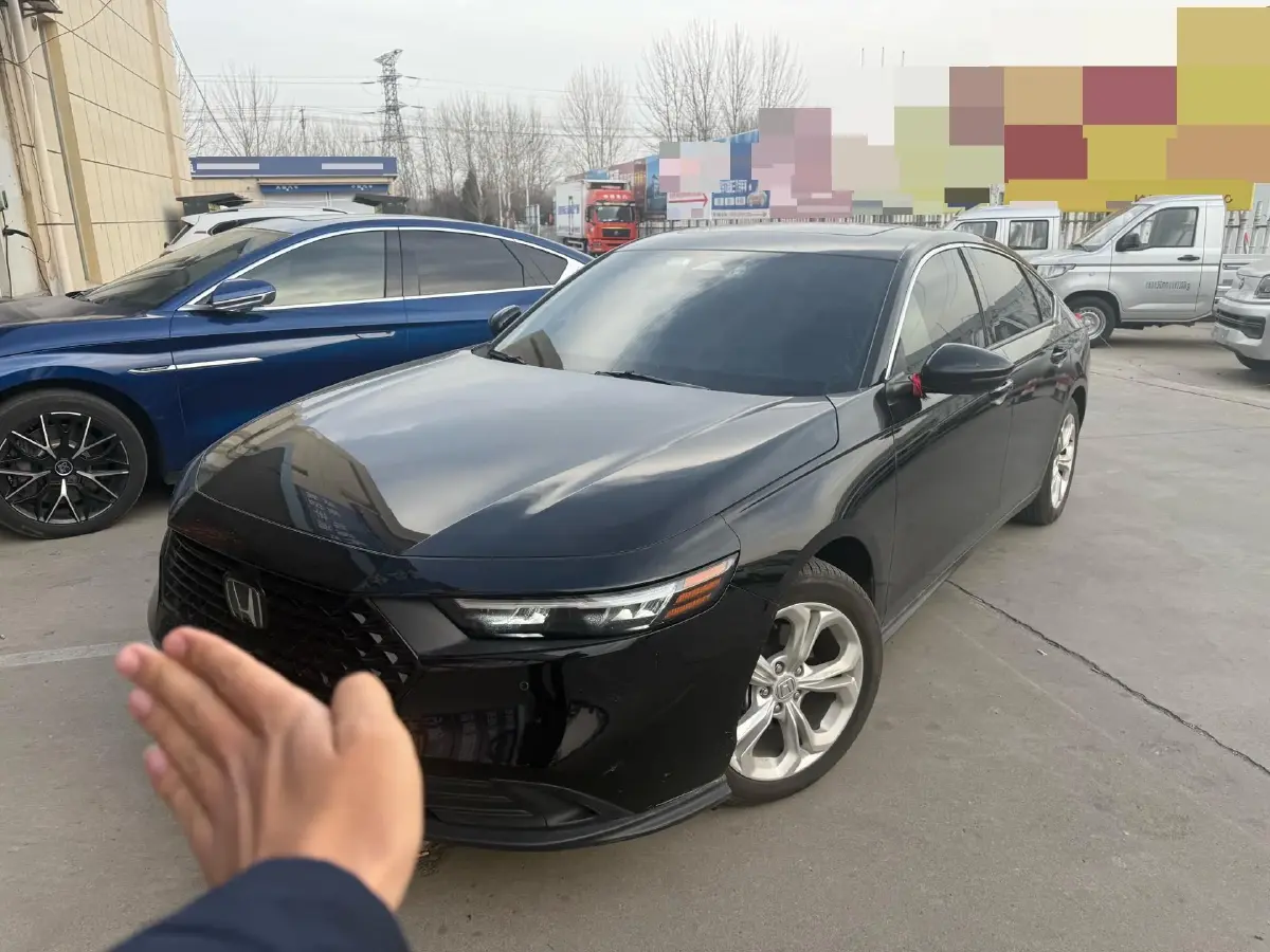 2023 Honda Accord 1.5T 192HP L4 CVT