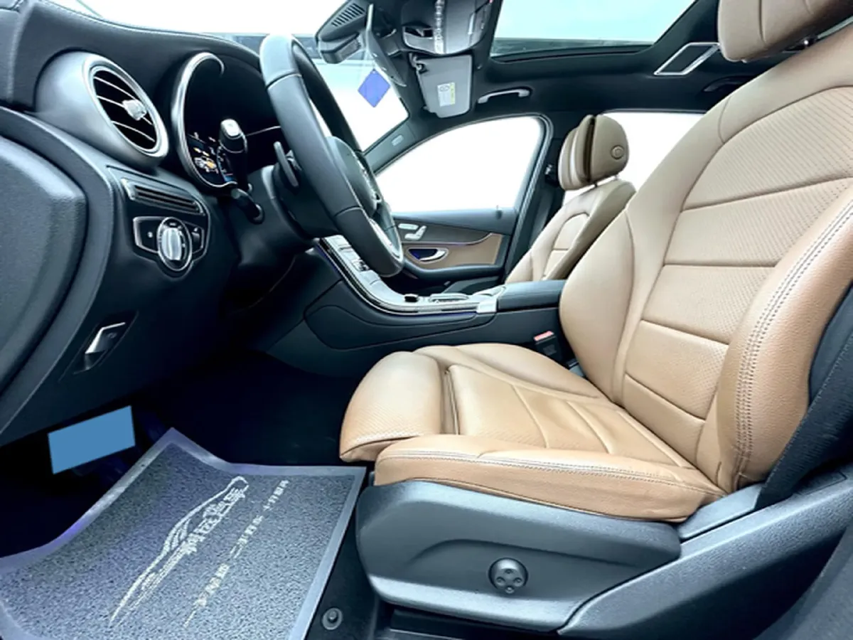 2022 Mercedes-Benz GLC Class 2.0T 258HP L4 9AT,autocango,china used car exporter,china ev exporter,chinese used car exporter,chinese used ev exporter