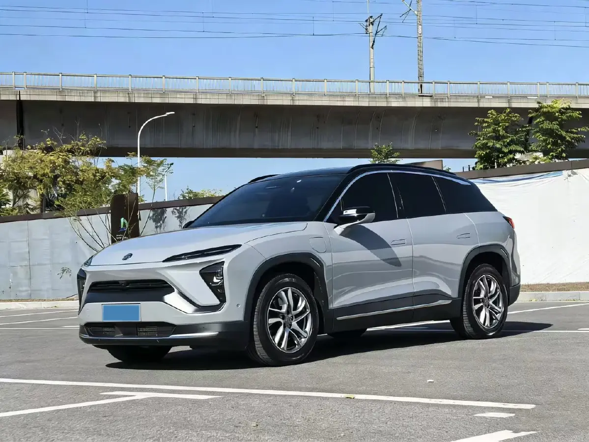 2020 Lexus NX 2.5L 155HP L4 E-CVT Hybrid