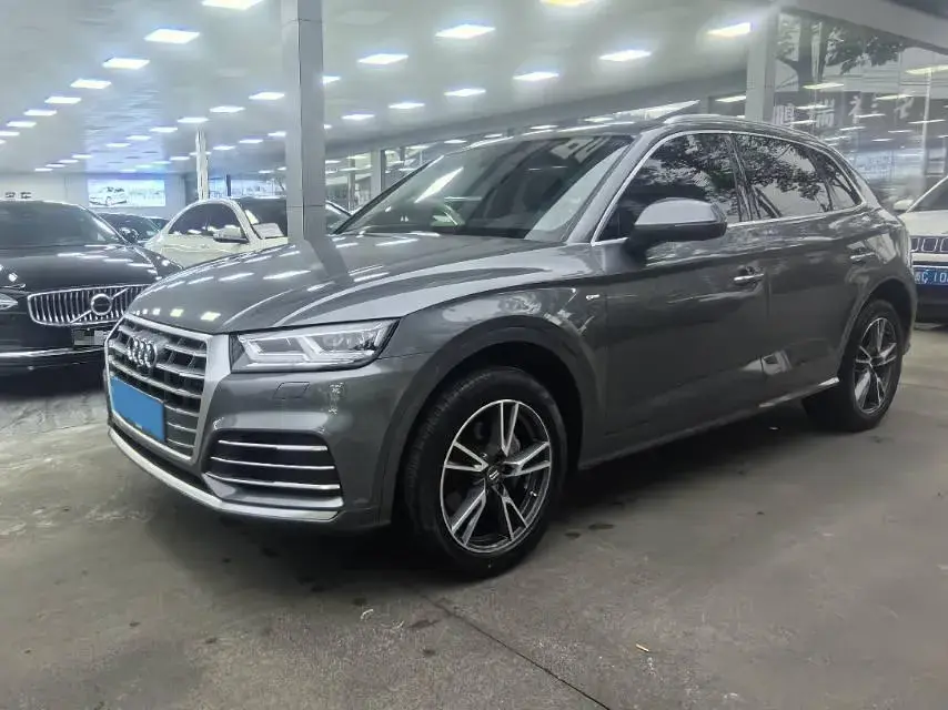2020 Audi Q5L 2.0T 190HP L4 7DCT