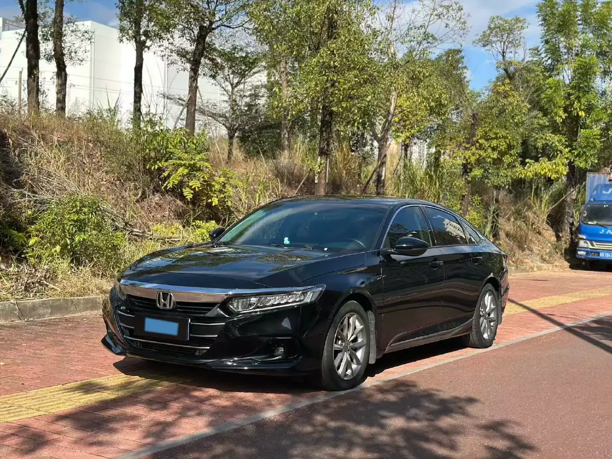 2022 Honda Accord 1.5T 194HP L4 CVT