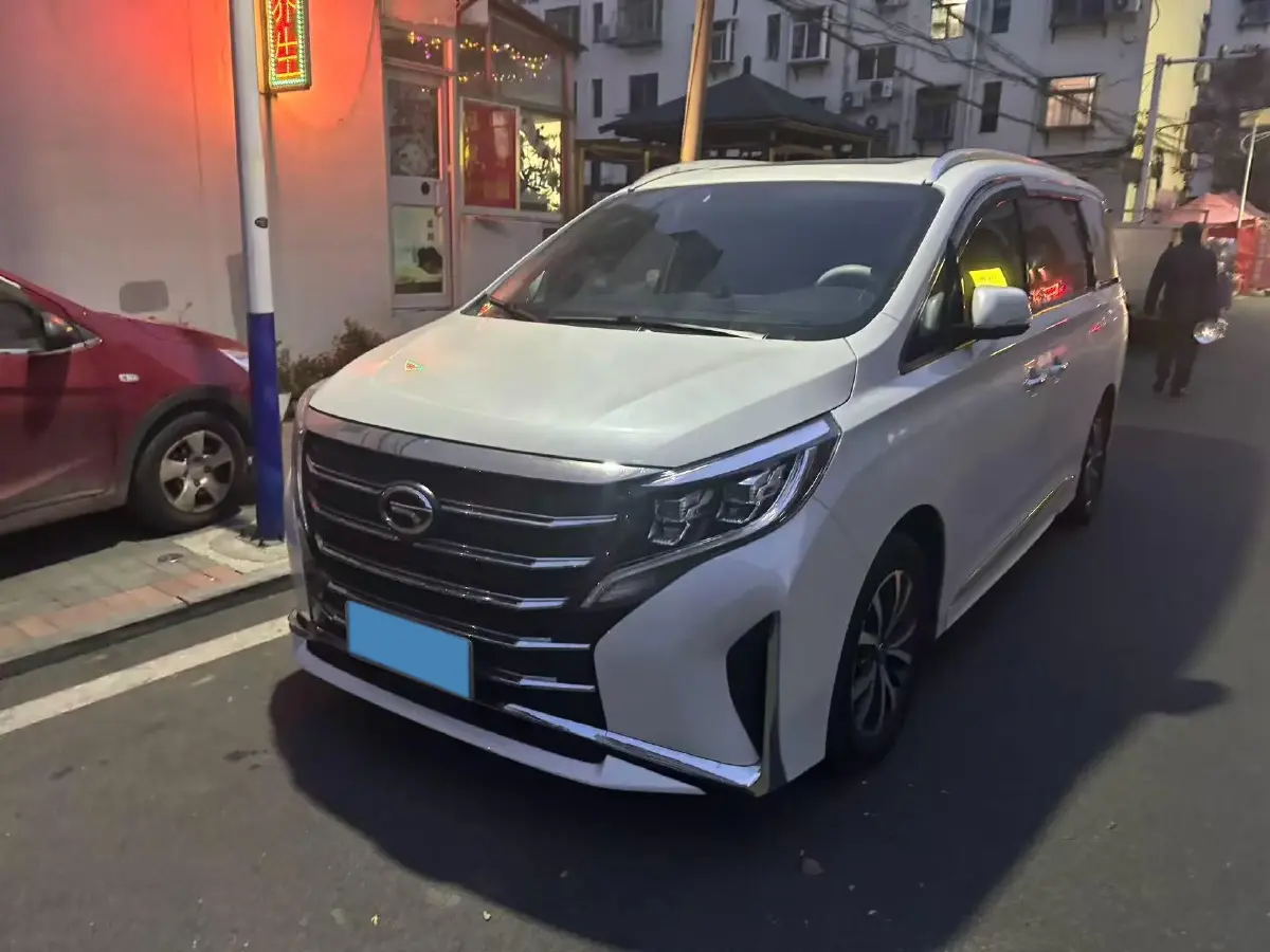 2023 GAC Trumpchi M8 2.0T 252HP L4 8AT