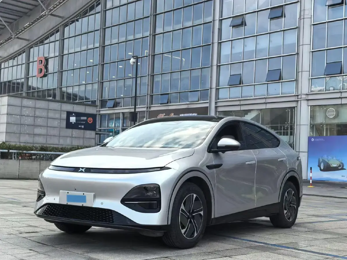 2023 Xpeng G6 BEV 66KWH