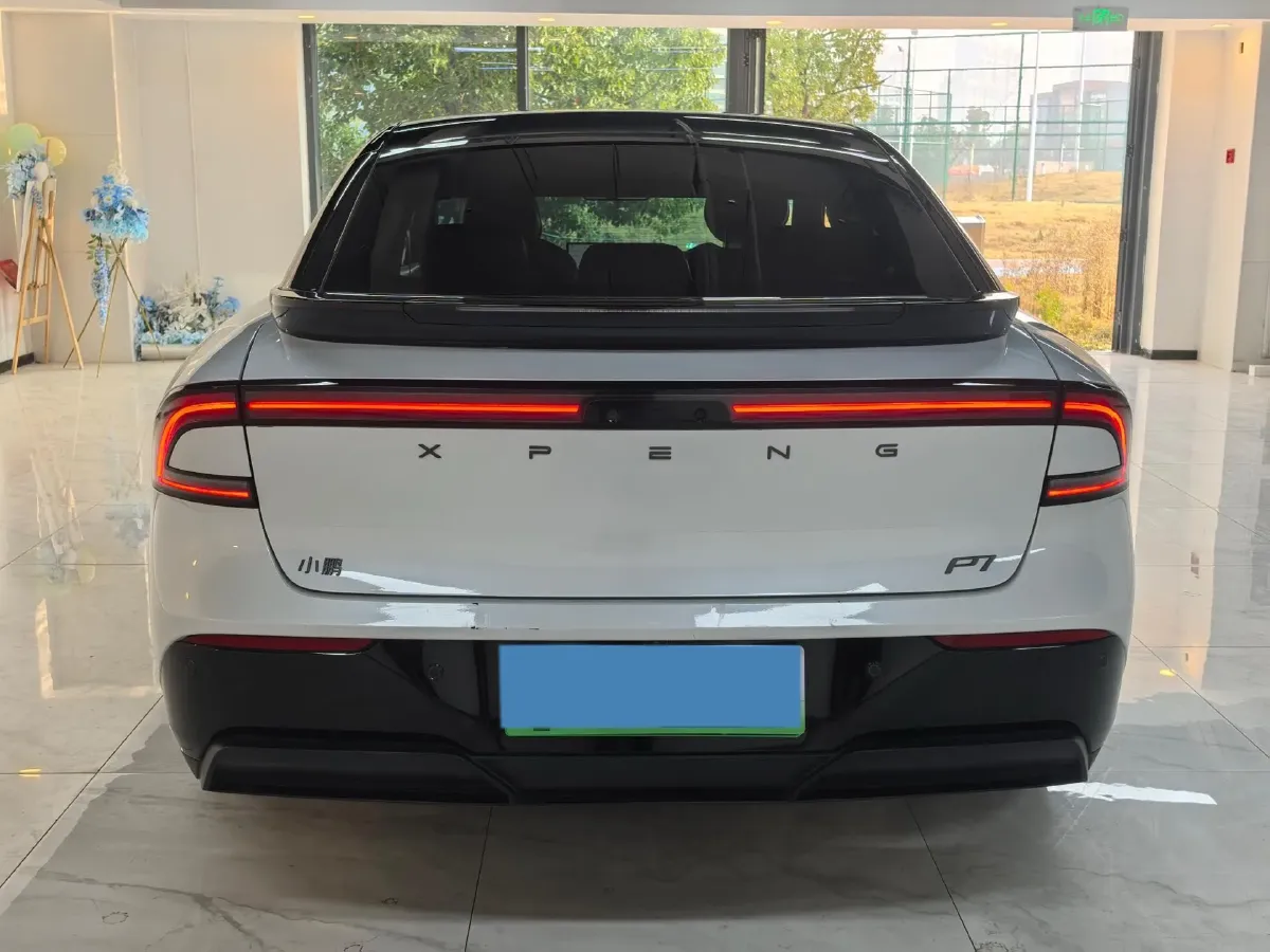 2024 Xpeng P7+ BEV 60.7KWH,autocango,china used car exporter,china ev exporter,chinese used car exporter,chinese used ev exporter