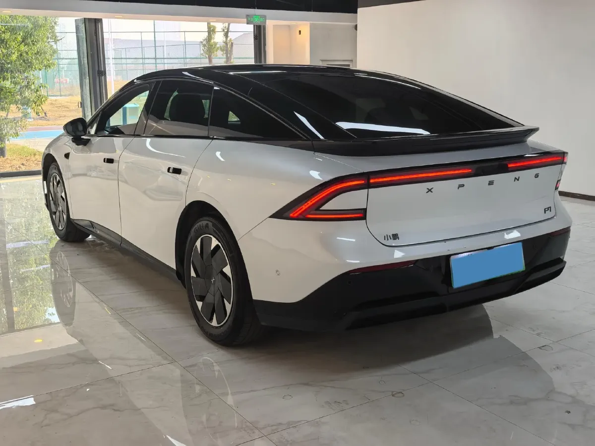2024 Xpeng P7+ BEV 60.7KWH,autocango,china used car exporter,china ev exporter,chinese used car exporter,chinese used ev exporter