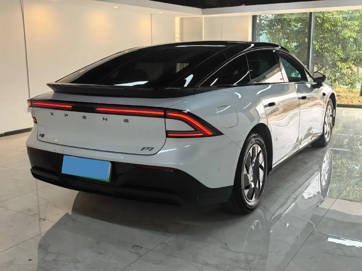 2024 Xpeng P7+ BEV 60.7KWH,autocango,china used car exporter,china ev exporter,chinese used car exporter,chinese used ev exporter