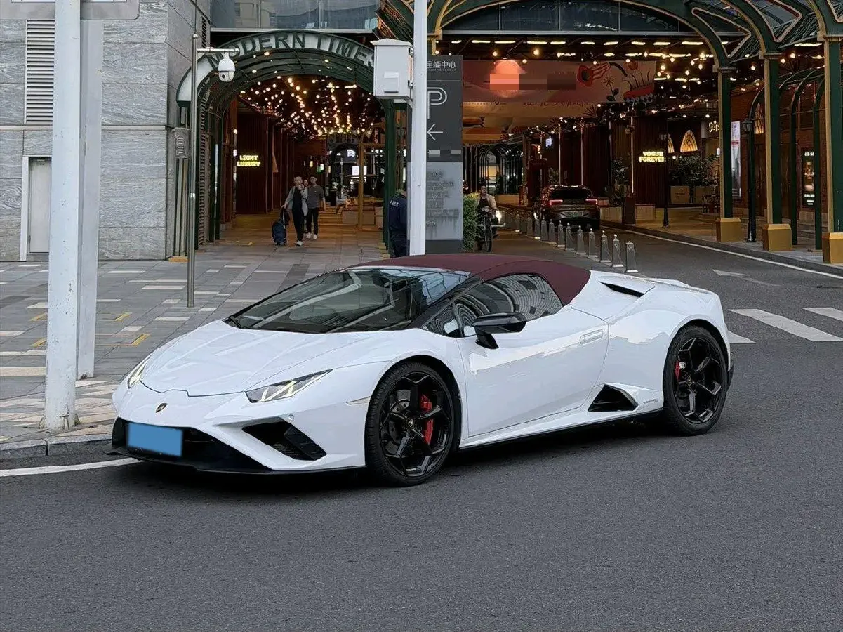 2019 Lamborghini Huracán 5.2L 640HP V10 7DCT