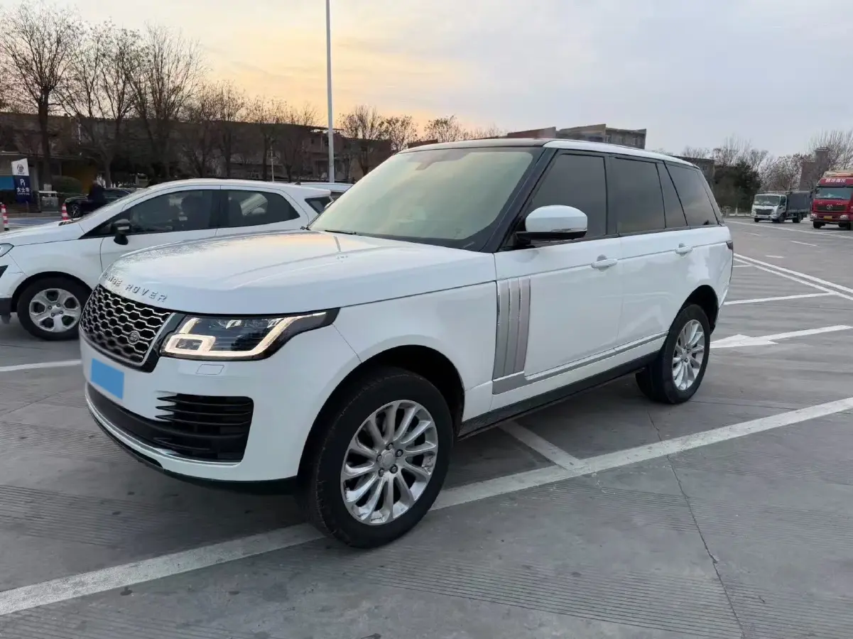 2018 Land Rover Range Rover Evoque 2.0T 241HP L4 9AT