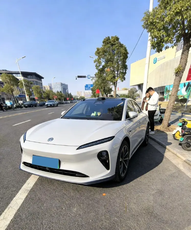 2022 JunTian HeiWuShi Youth 2.0T 203HP L4 6AT