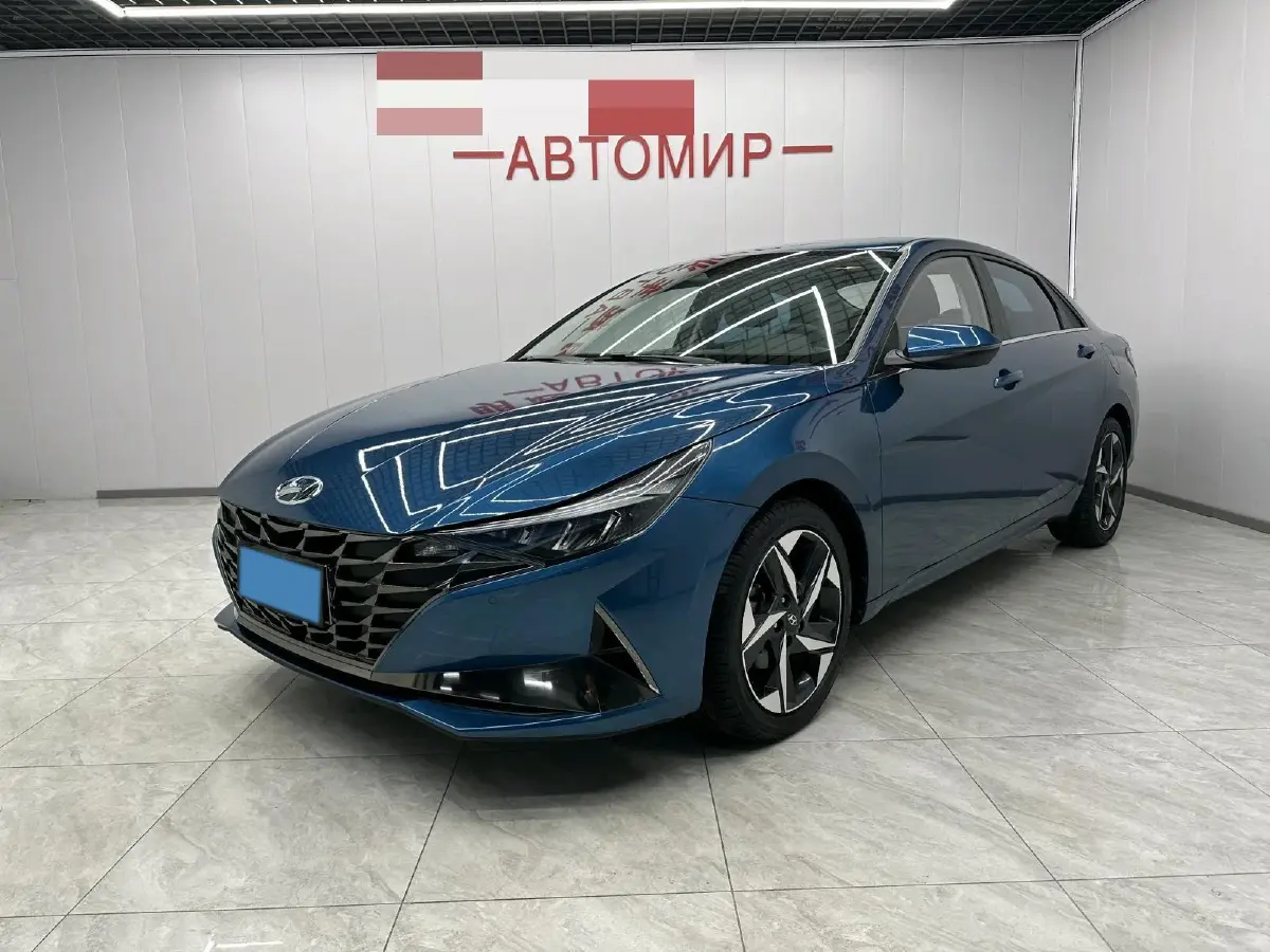 2022 Hyundai Elantra 1.5L 115HP L4 CVT