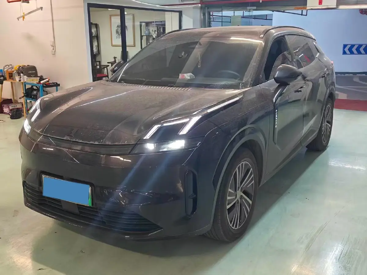 2023 LYNK&CO 08 EM-P 1.5T 163HP L4 3DHT PHEV 21.2KWH