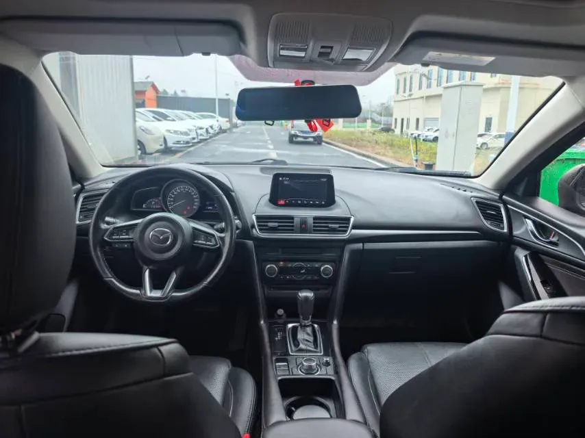 2017 Mazda 3 Axela 2.0L 158HP L4 6AT,autocango,china used car exporter,china ev exporter,chinese used car exporter,chinese used ev exporter
