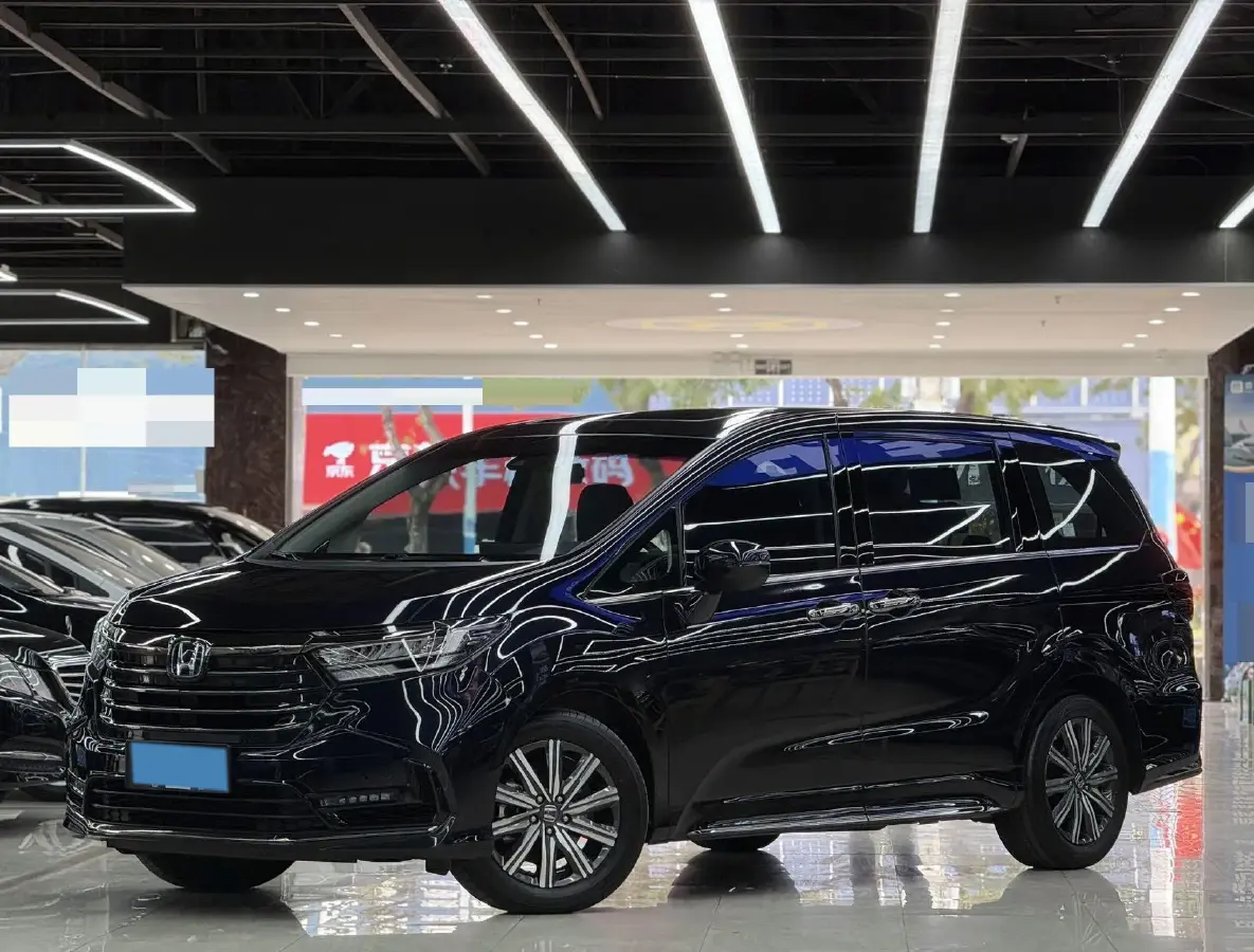 2022 Honda Odyssey 2.0L 146HP L4 E-CVT Hybrid