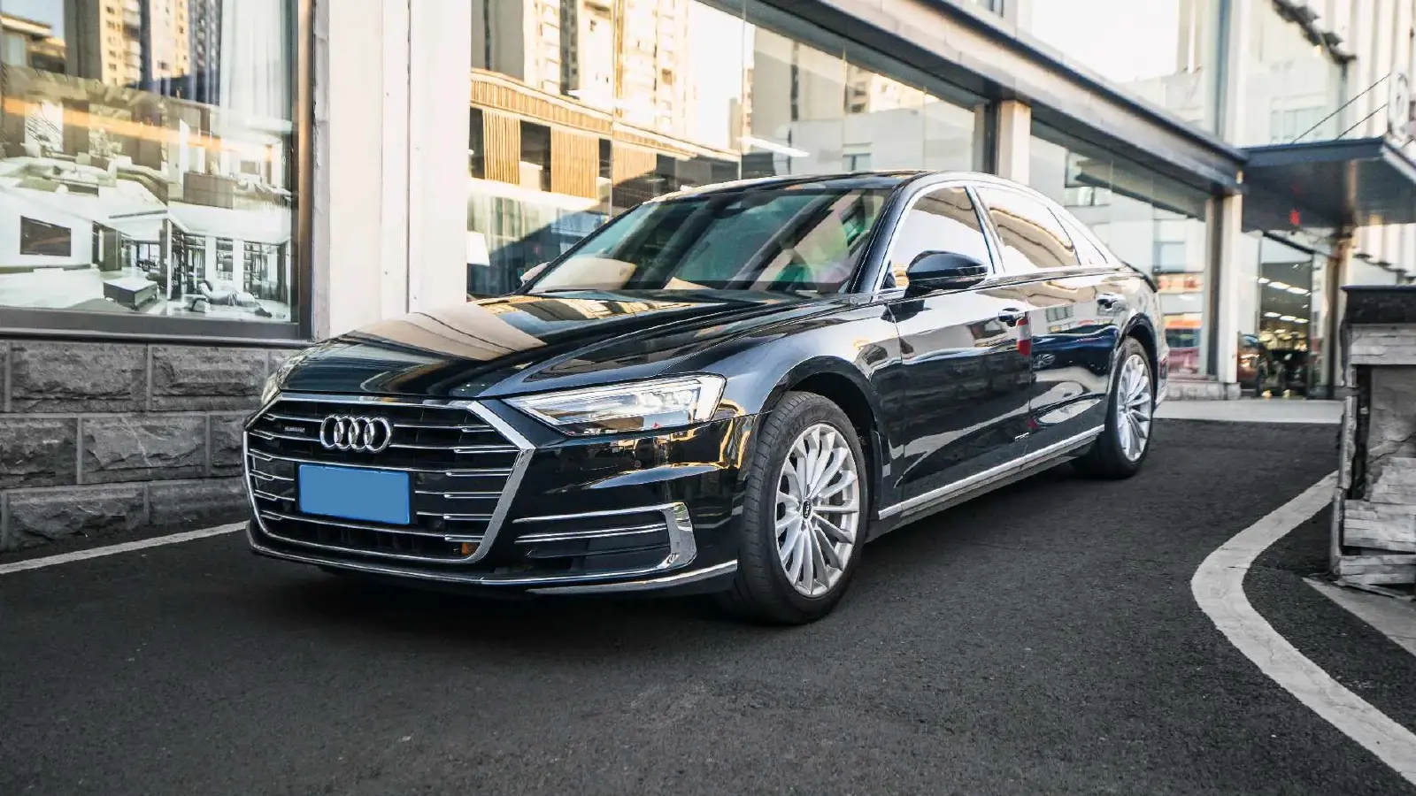 2022 Audi A8 3.0T 286HP V6 8AT